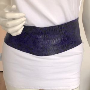 Seasatin handmade leather snake embossed sash belt with silk ties.